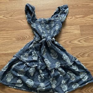 Old Navy Chambray Floral Ruched Dress 5 Girls